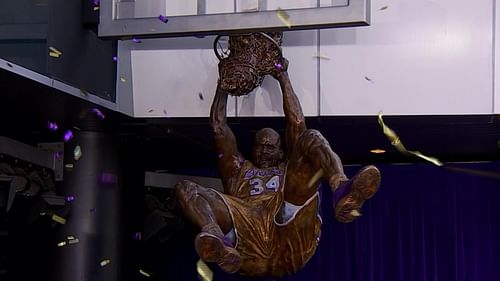 Shaquille O'Neal's statue outside of the Crypto.com arena