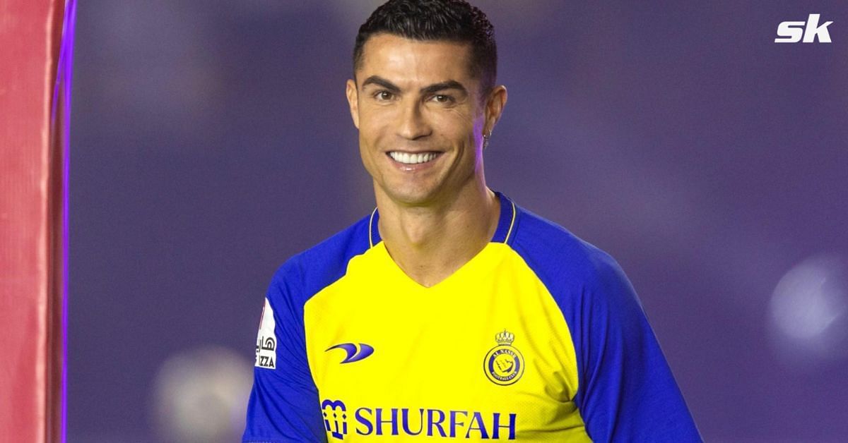 Ronaldo wearing boca juniors shirt on Craiyon