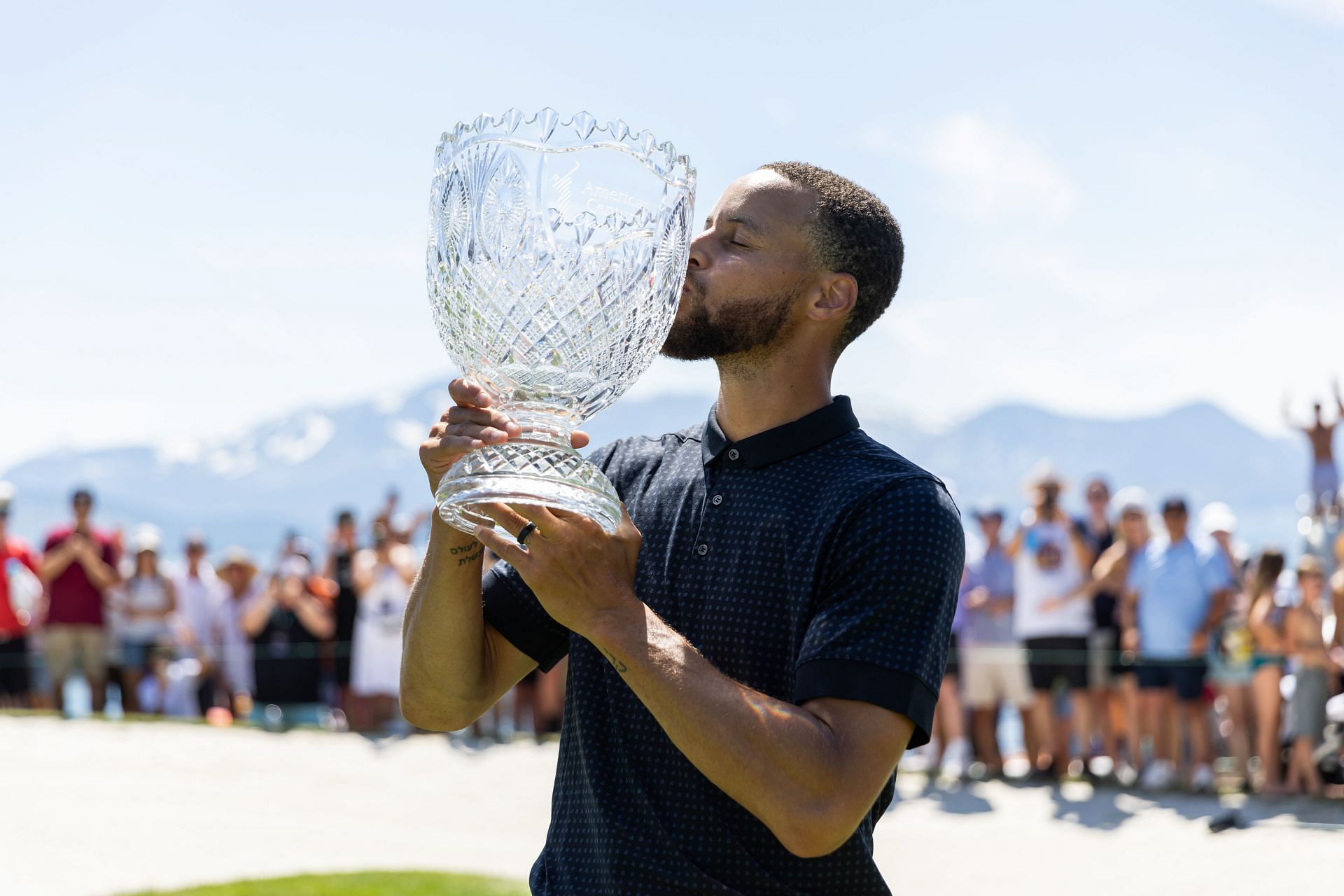 Steph Curry has no plans to switch to golf, despite winning his first