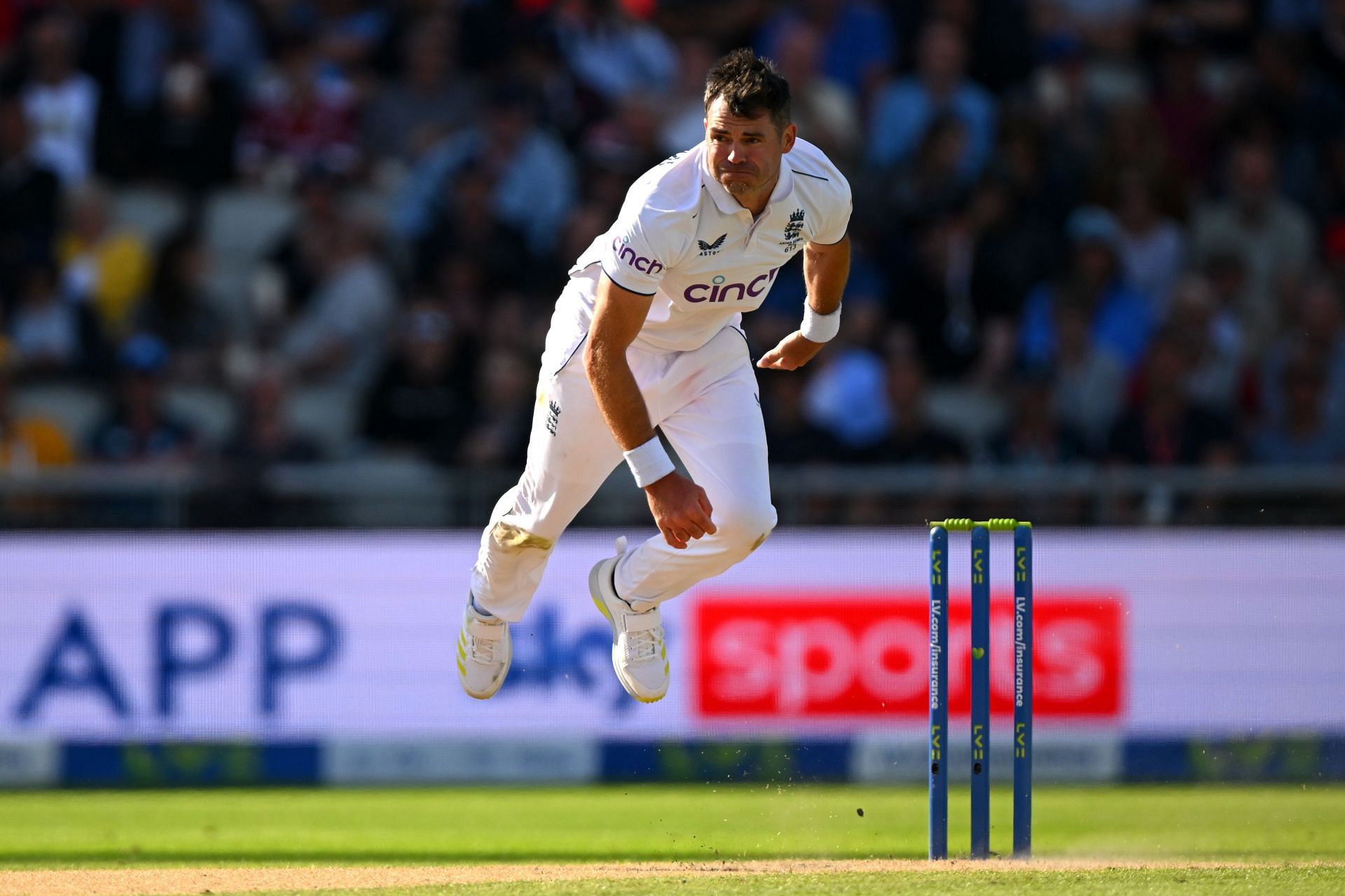 England v Australia - LV= Insurance Ashes 4th Test Match: Day One
