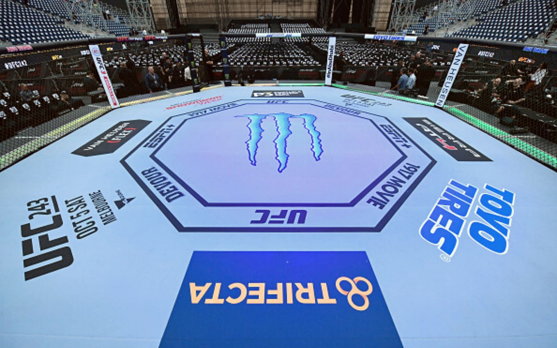 UFC octagon - Who