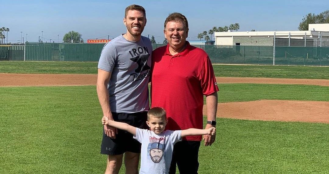 Freddie&shy; Freeman with his father and son