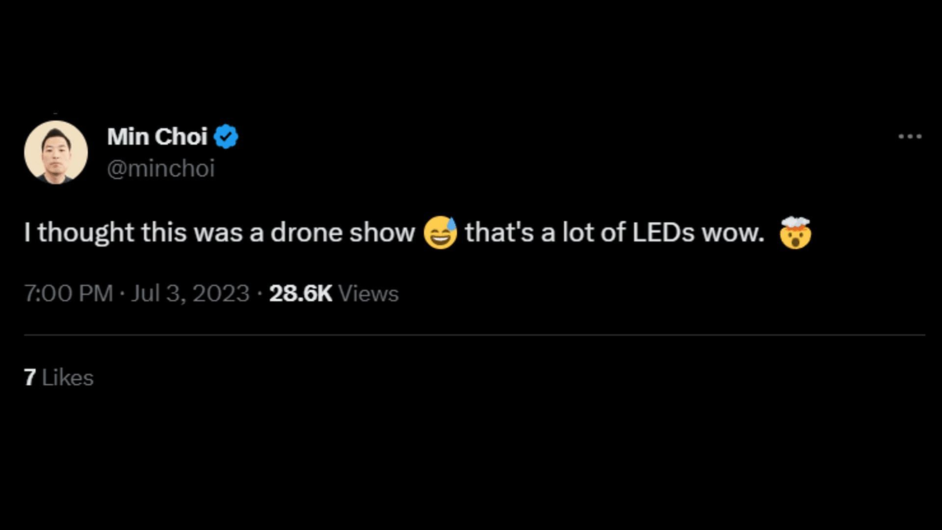 A tweet compares the LED trial run of The Sphere to a drone show. (Image via Twitter/Min Choi)