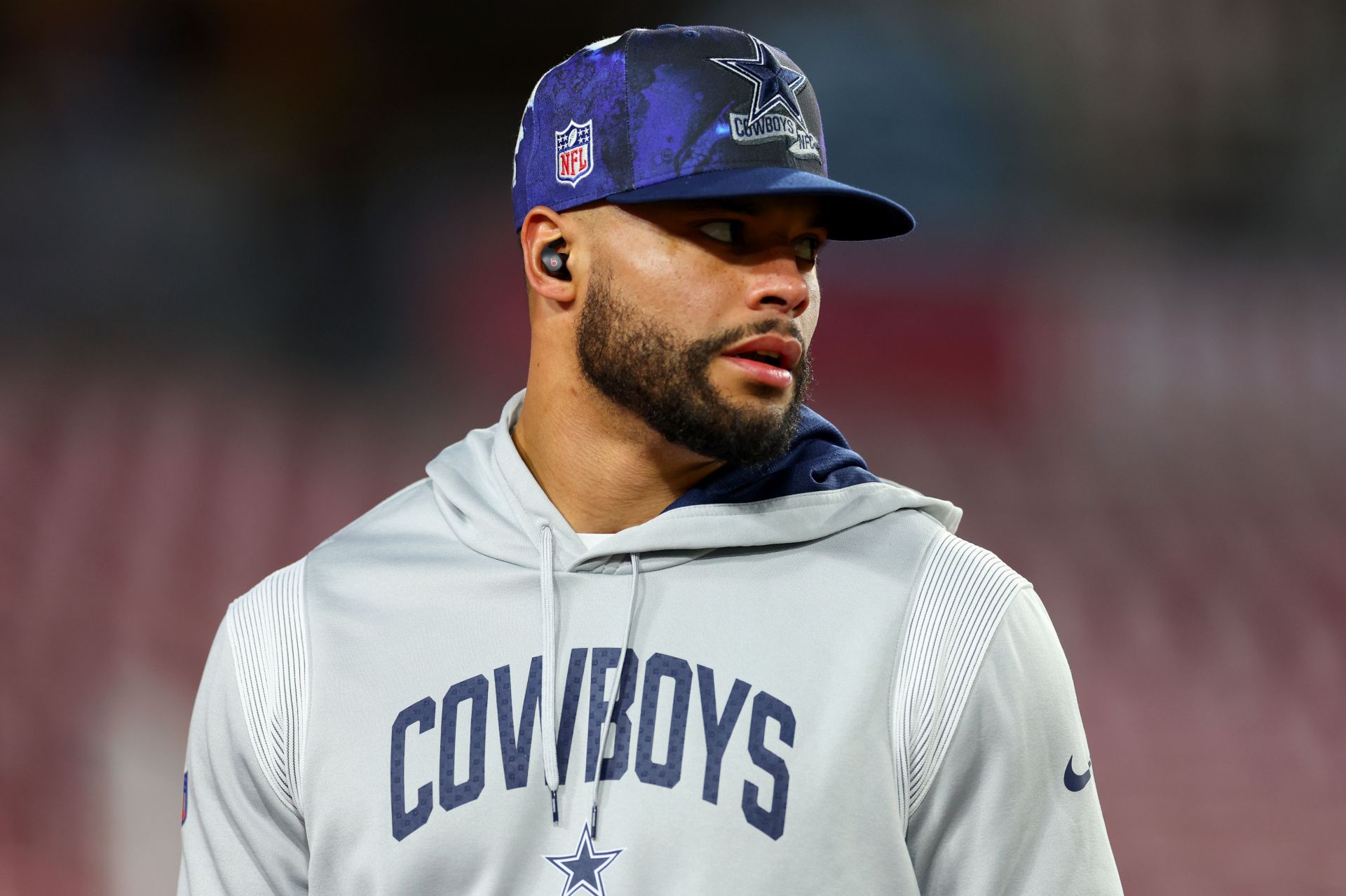 Dak Prescott 'deeply regrets' condoning Cowboys fans' attacks on