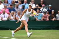 Marketa Vondrousova hits the ball at The Championships 2023