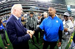 Cowboys superfan Jamie Foxx drops update, gets emotional on major health scare