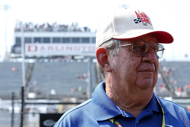 “Everything he got in, he won in” - Donnie Allison tells Dale Earnhardt ...
