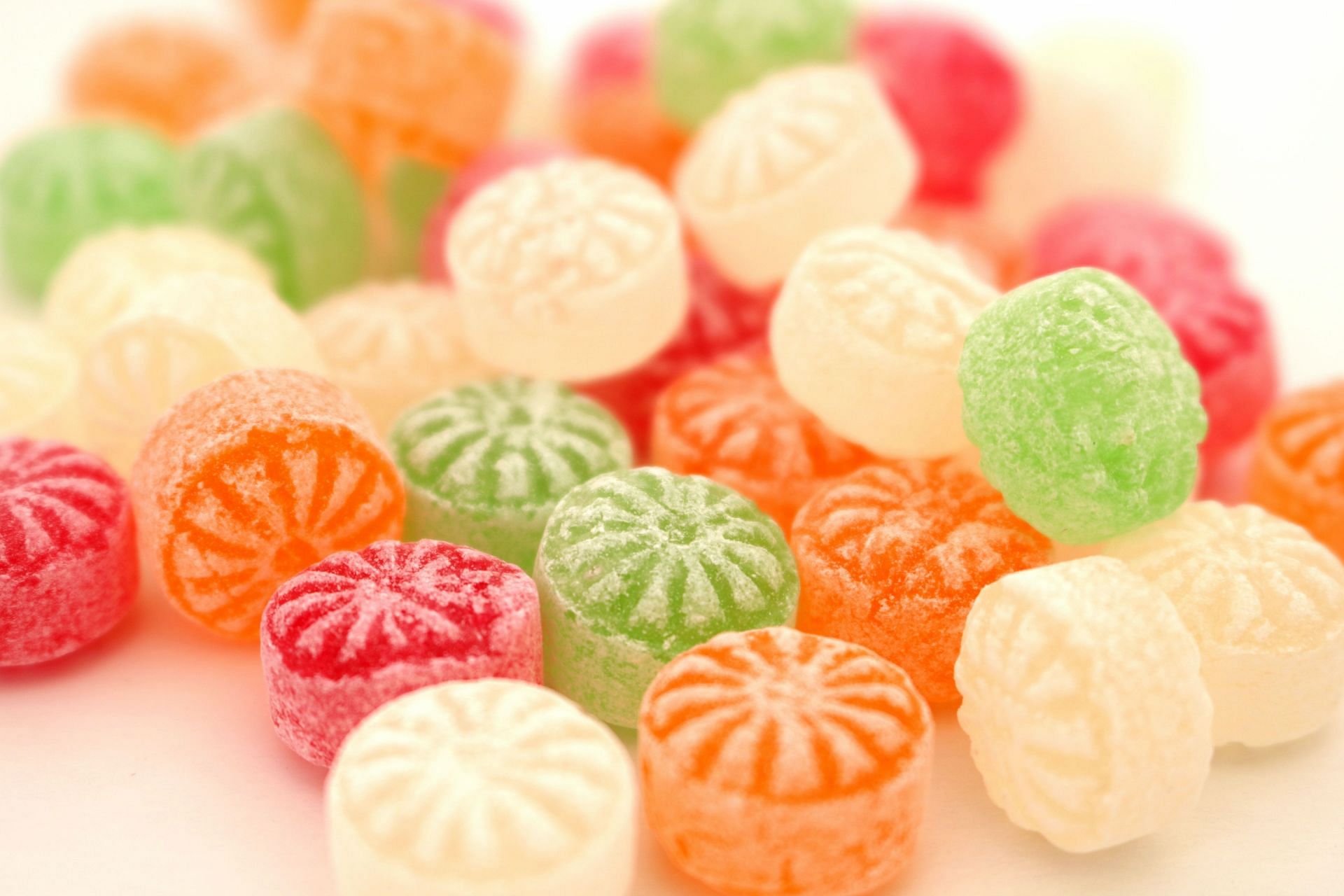 Having candies can cause severe dental issues. (Image via Unsplash/Customerbox)