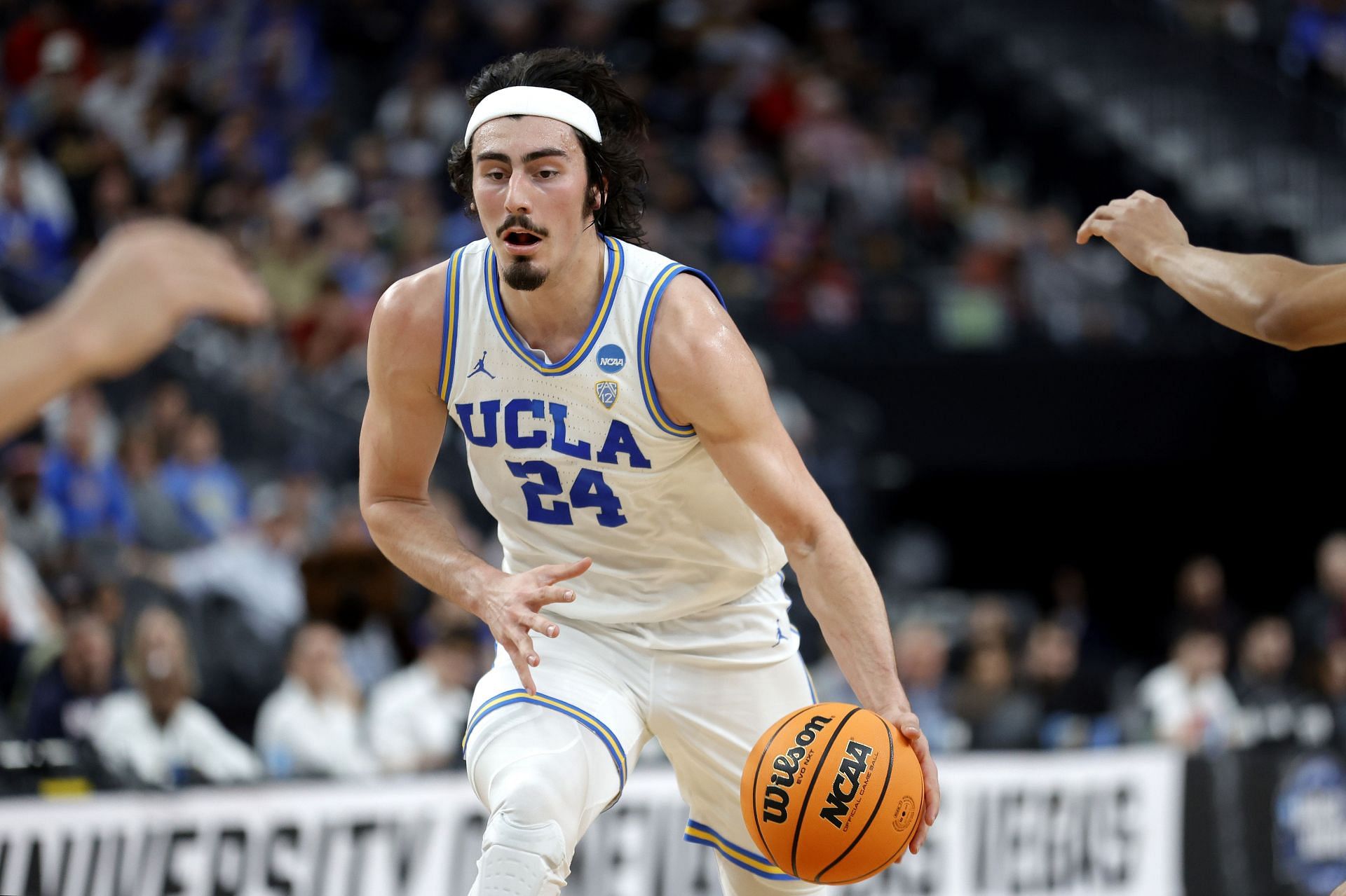 UCLA's Jaime Jaquez Jr. in line to become next Mexican-American to reach NBA