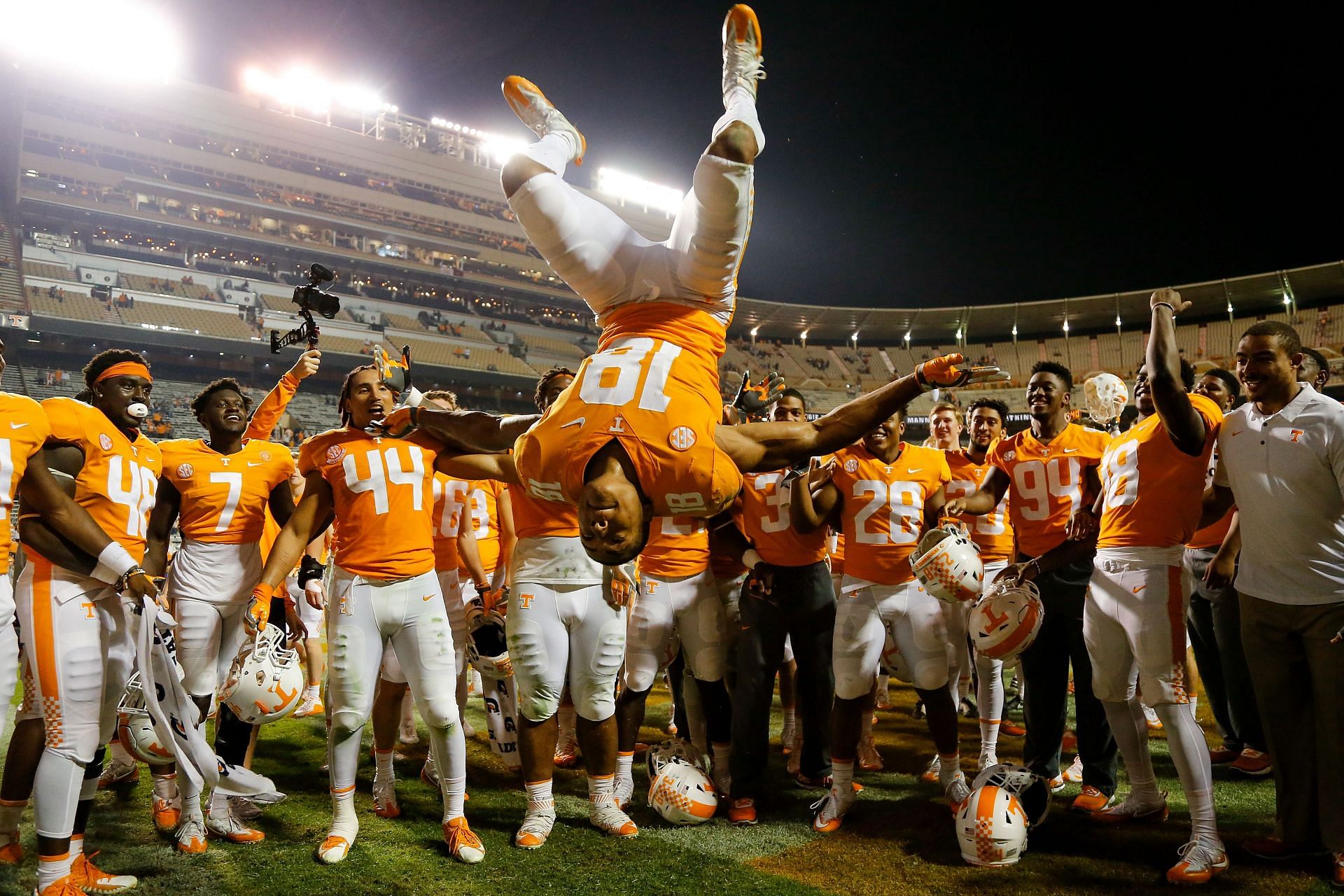 Southern Miss v Tennessee