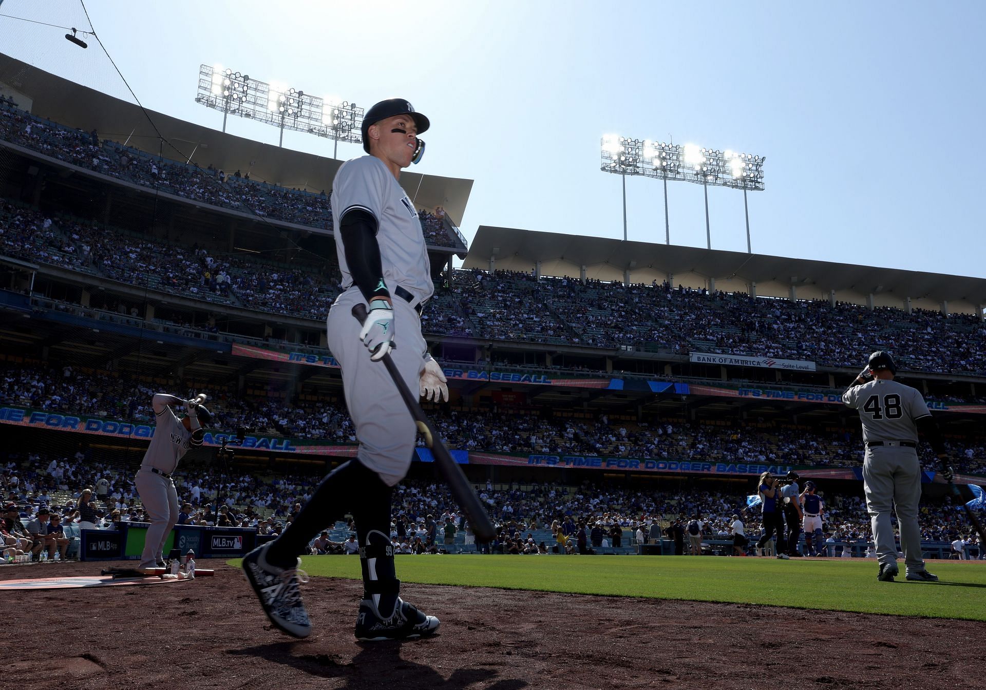 New York Yankees fans ecstatic as Aaron Judge takes BP in Colorado: Second  half Yankees about to be deadly Very excited is a major understatement