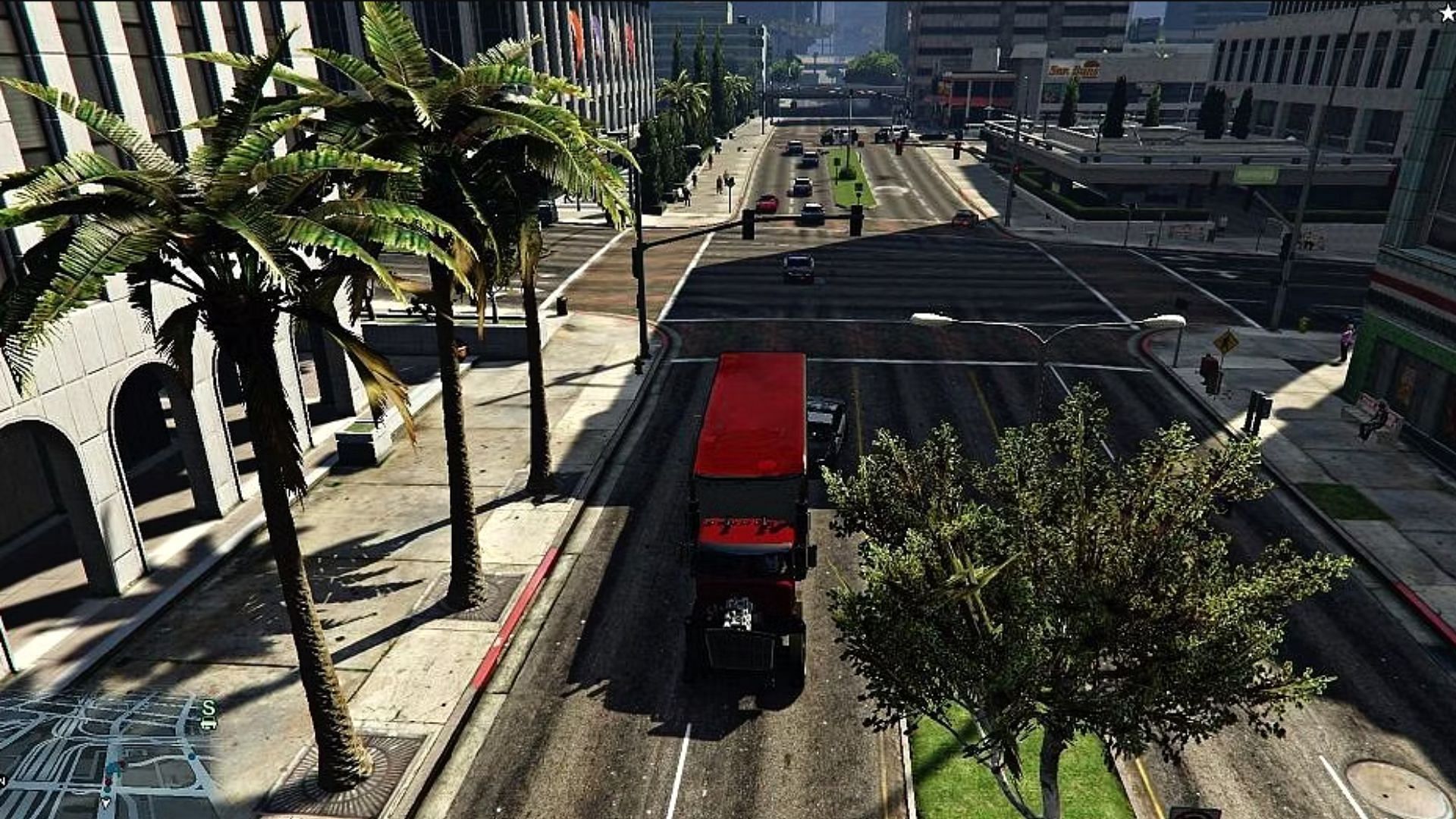 A police chase in the Realistic Dispatch Mod (Image via gta5-mods.com)
