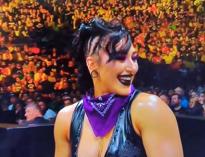 Photo Rhea Ripley shows off a stunning new look at WWE Money in the Bank