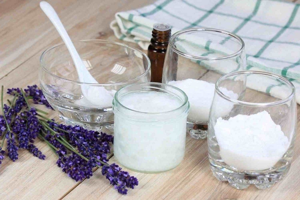 Homemade deodorants (Image via Getty Images)