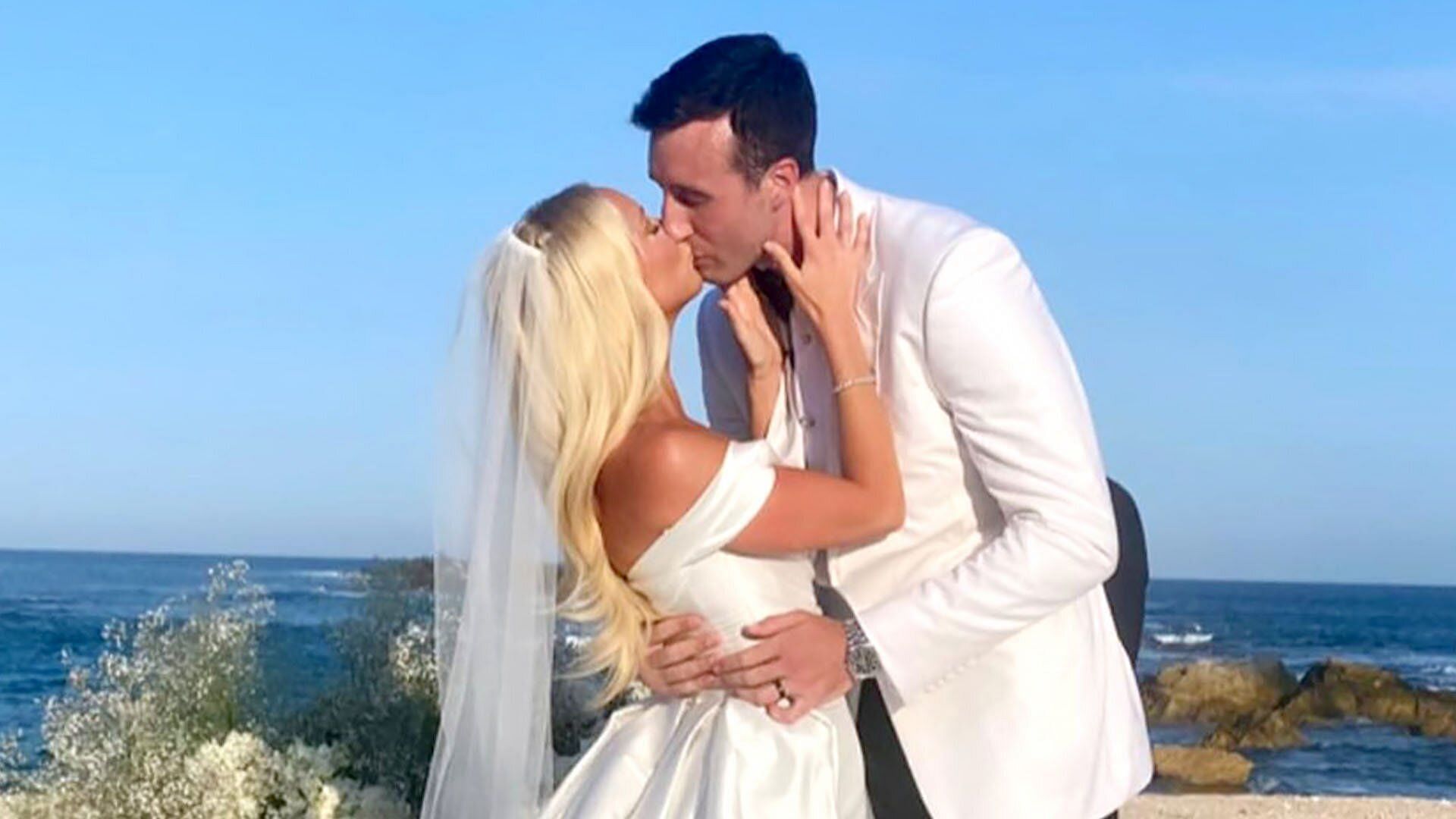 Frank Kaminsky's wife Ashley Brewer