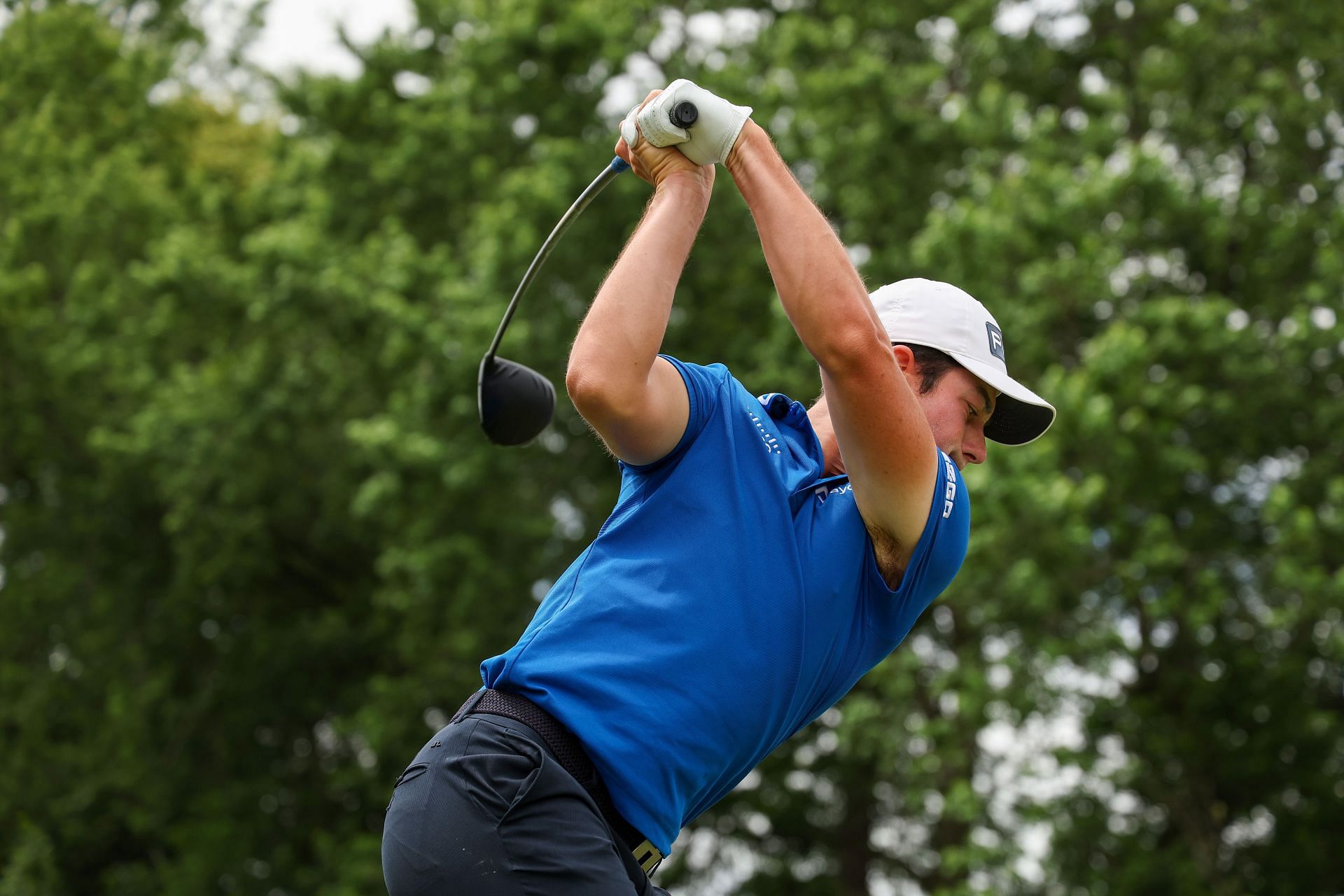 Viktor Hovland using his Ping G425 LST drive at the Travelers Championship (Image via Getty)