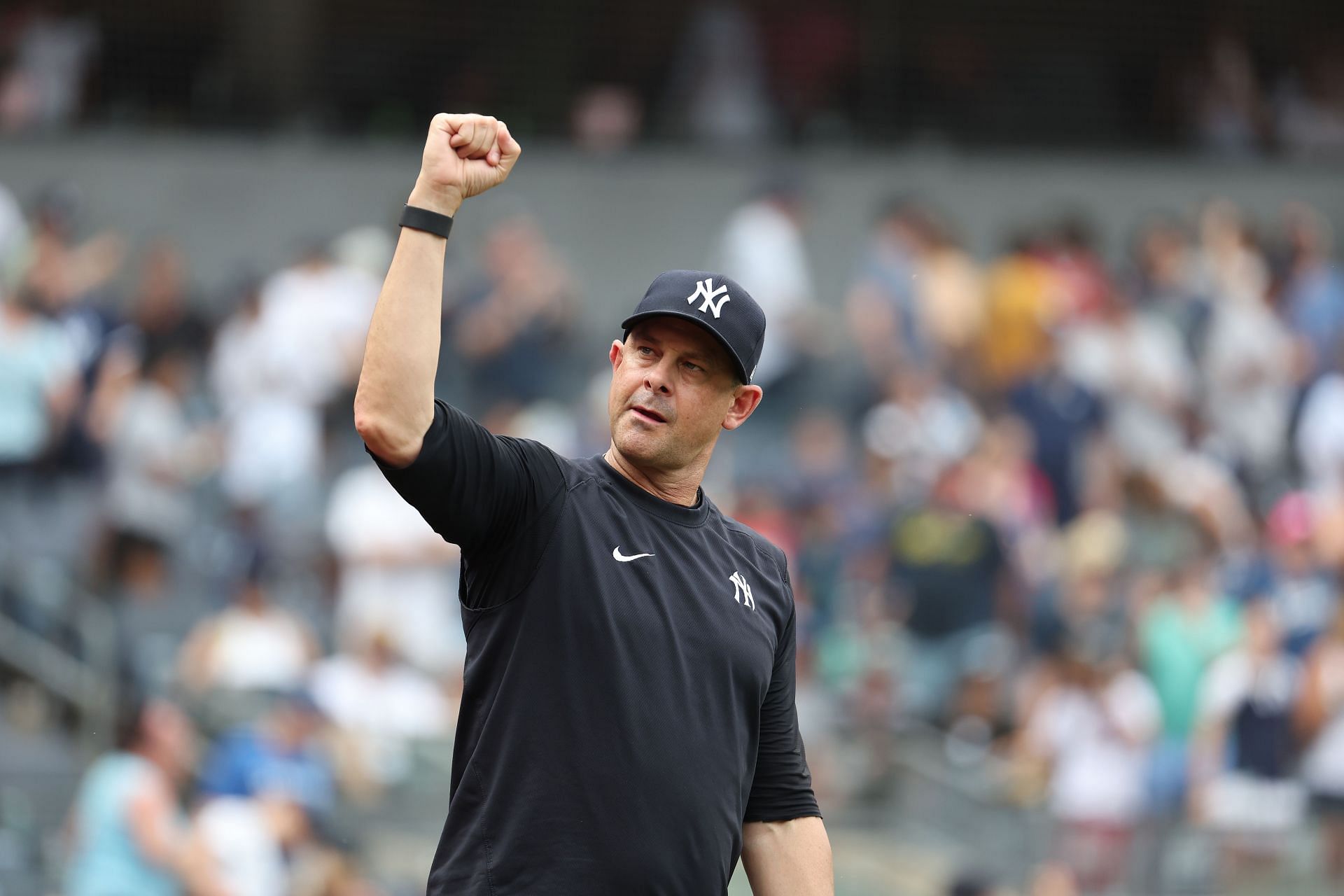 Chicago Cubs v New York Yankees: NEW YORK, NEW YORK - JULY 08: Manager Aaron Boone of the New York Yankees celebrates a 6-3 win against the Chicago Cubs during their game at Yankee Stadium on July 8, 2023, in Bronx borough of New York City. (Photo by Al Bello/Getty Images)