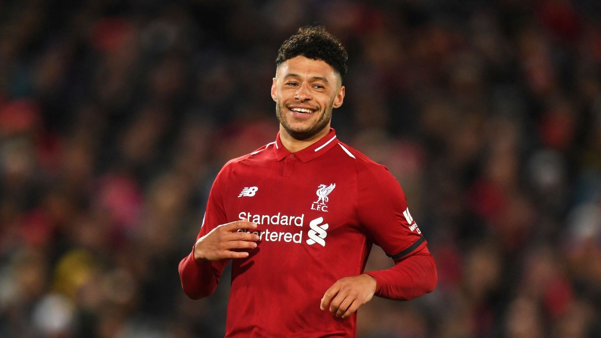 Alex Oxlade-Chamberlain in action for Liverpool (cred: Sky Sports)