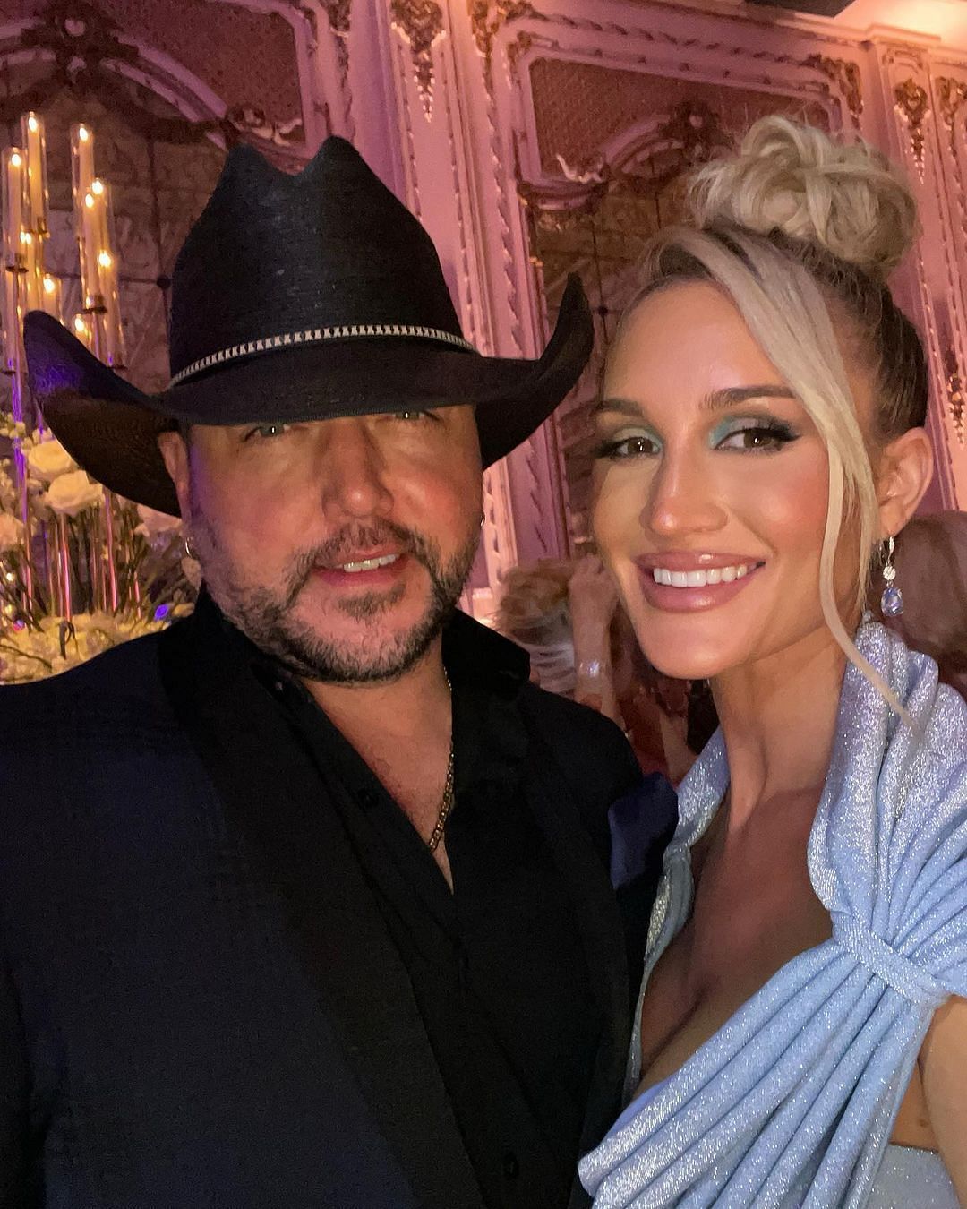 Country singer Jason Aldean has a connection to college football
