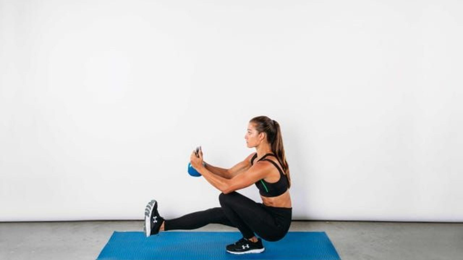 How to perform the single-leg squat exercise. (Image via Pinterest)