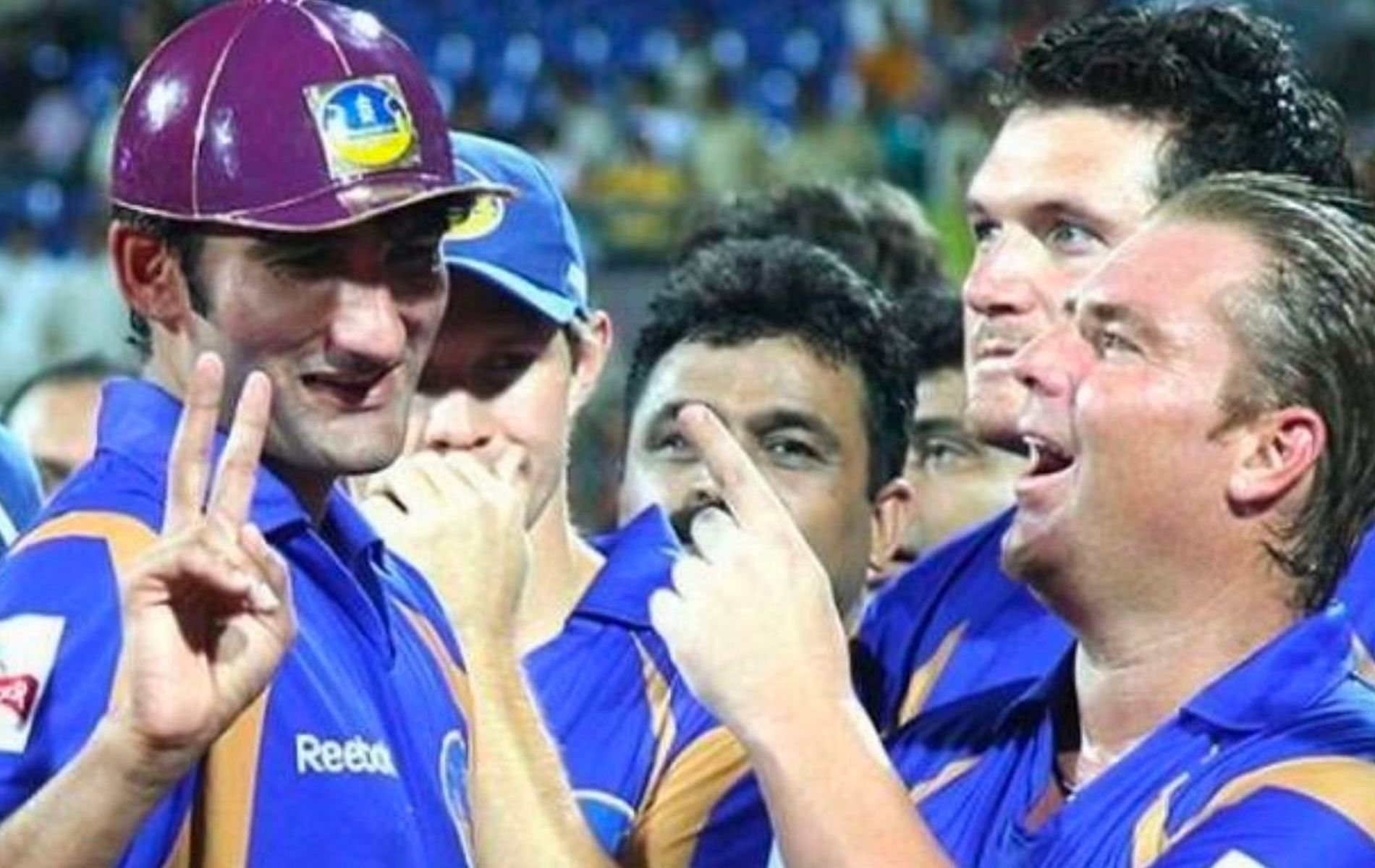 Sohail Tanvir (L) is the first-ever winner of the Purple Cap. 