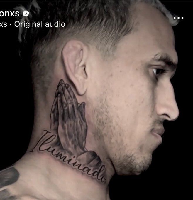 What do Charles Oliveiras tattoos signify