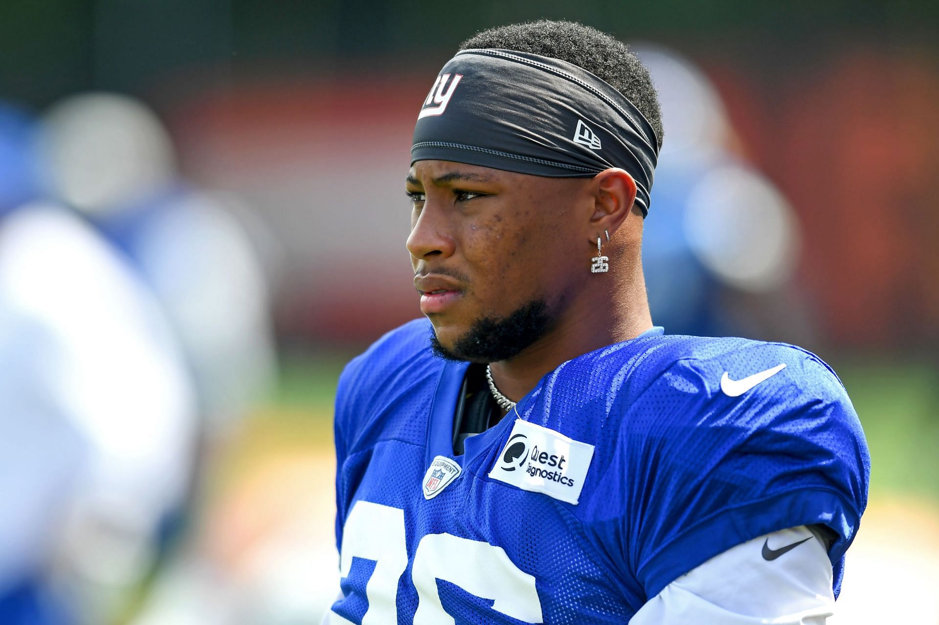 Saquon Barkley and the New York Giants have agreed to terms on a one-year  deal worth up to 11 million shirt, hoodie, sweater, long sleeve and tank top