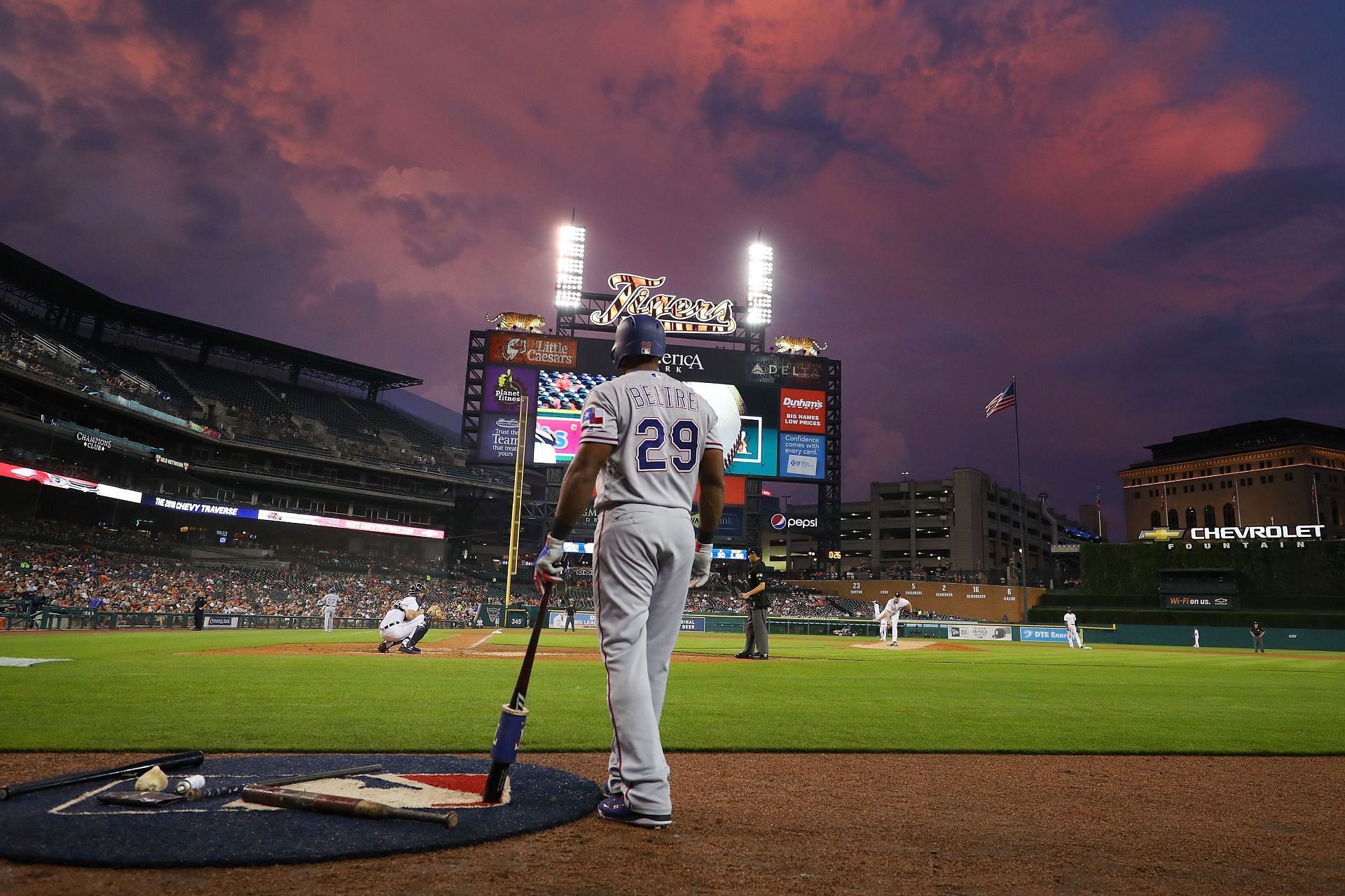 Which players have played for both Rangers and Dodgers in their careers? MLB  Immaculate Grid answers July 17