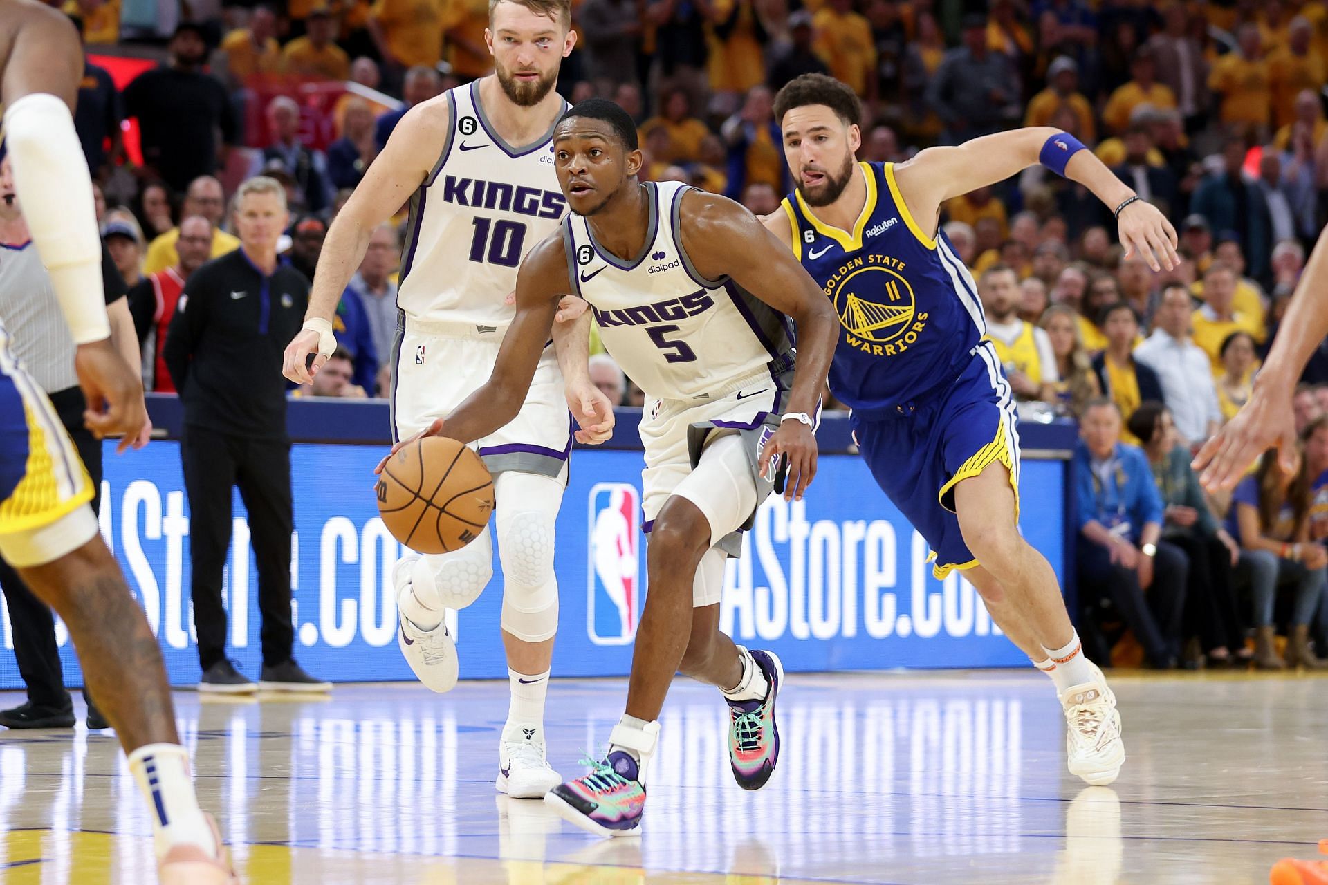 Sacramento Kings v Golden State Warriors - Game 6