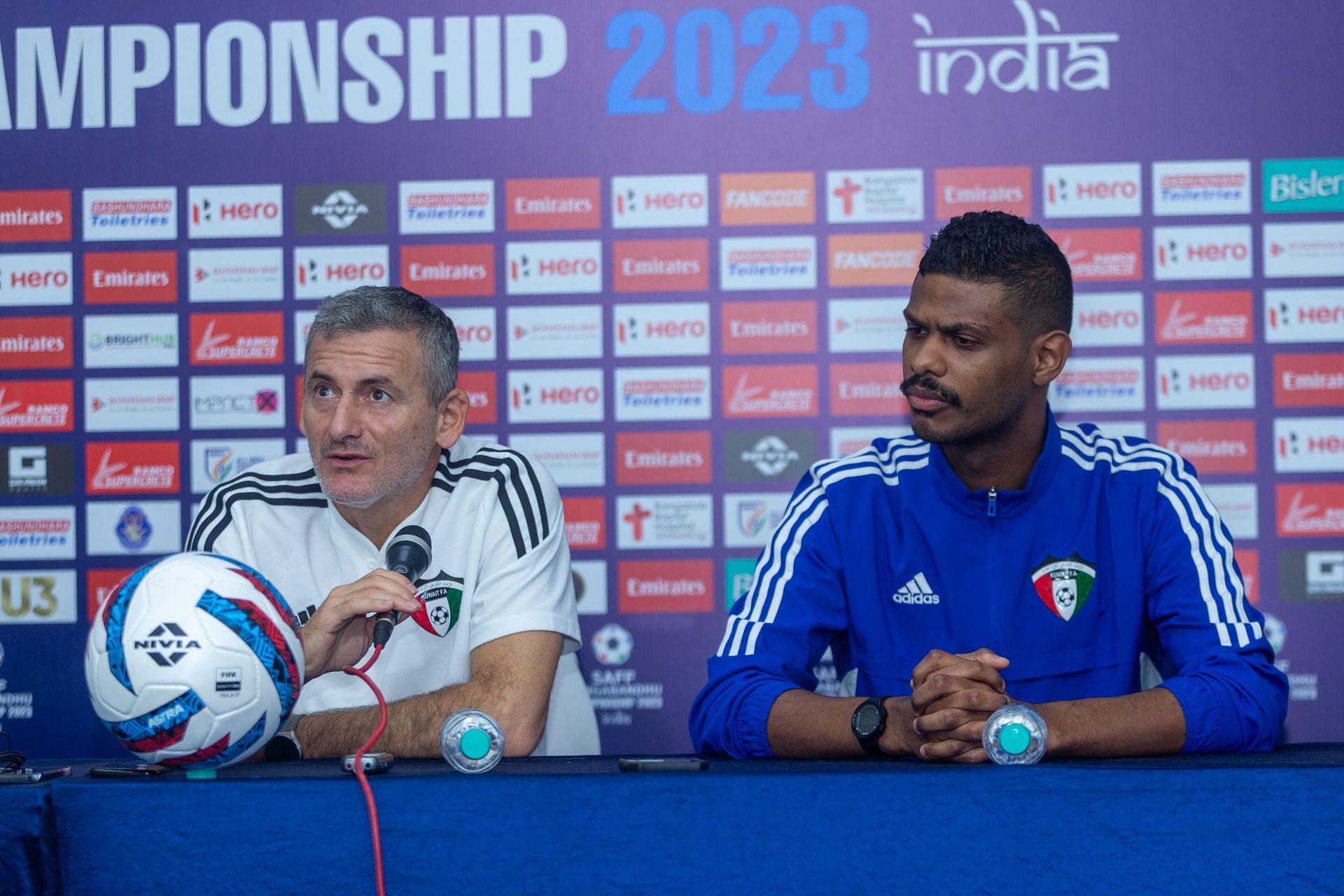 Kuwait head coach Rui Bento (left). [Credits: AIFF]
