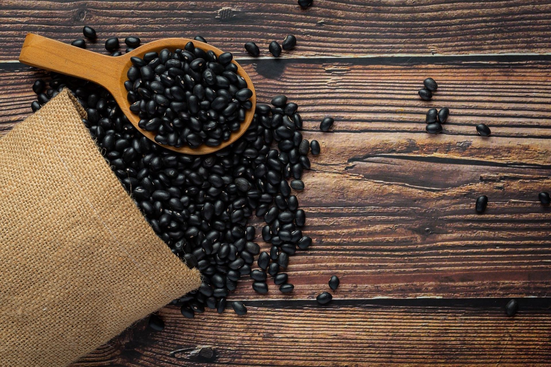 Black Beans Nutrition Facts and Health Benefits