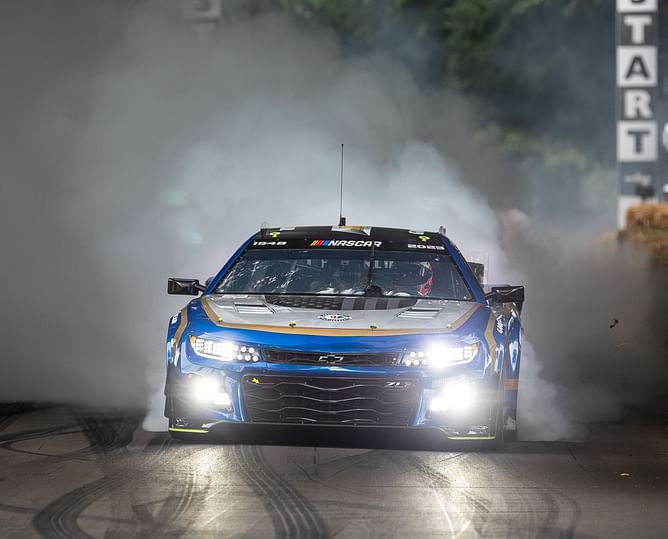 WATCH: Jenson Button performs one of the greatest burnouts in NASCAR Garage 56 car