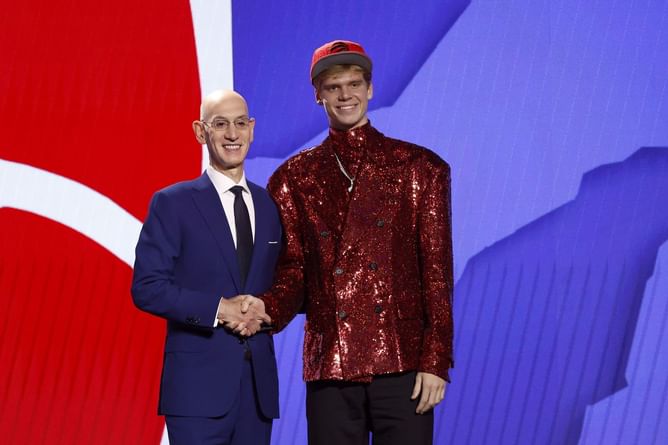 Gradey Dick brushes off worst outfit narrative around him during NBA Draft 2023: “It's very Timeless”