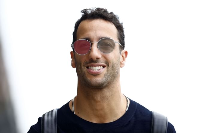"He is mature enough to understand the sport" - Daniel Ricciardo on Nyck de Vries' exit