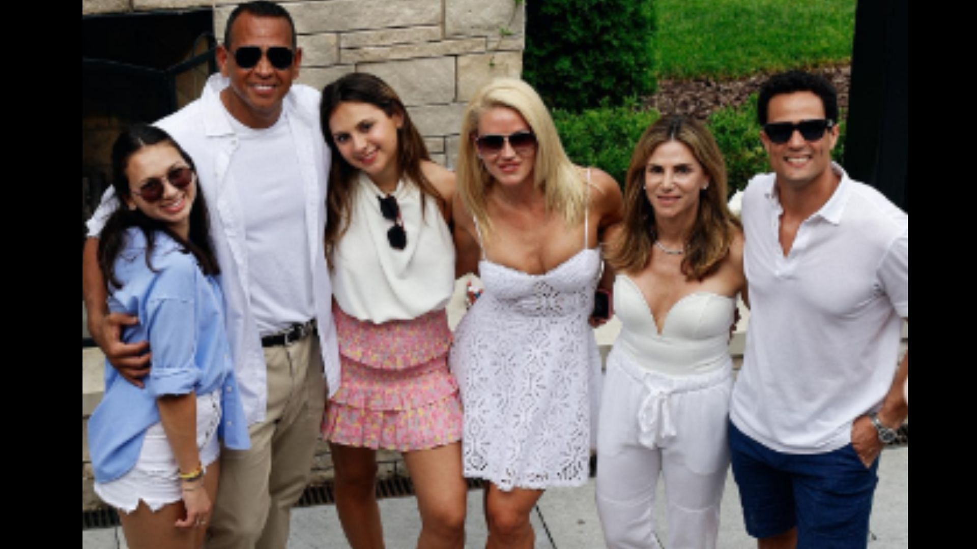 Alex Rodriguez and Jennifer Lopez with friends