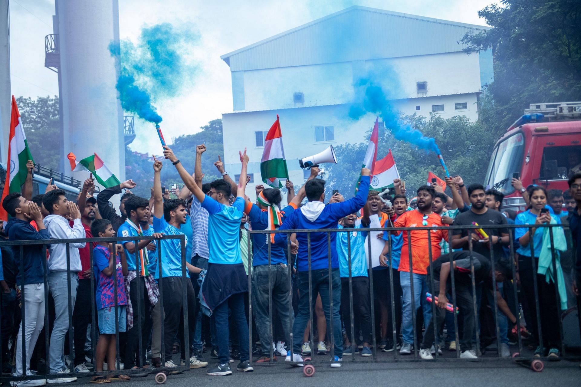 The Indian football faithful have turned up in numbers for the SAFF Championship 2023 Final (Image: Twitter/@IndianFootball)