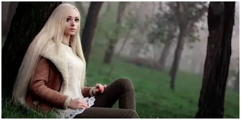 10 people who look like real-life Barbie dolls