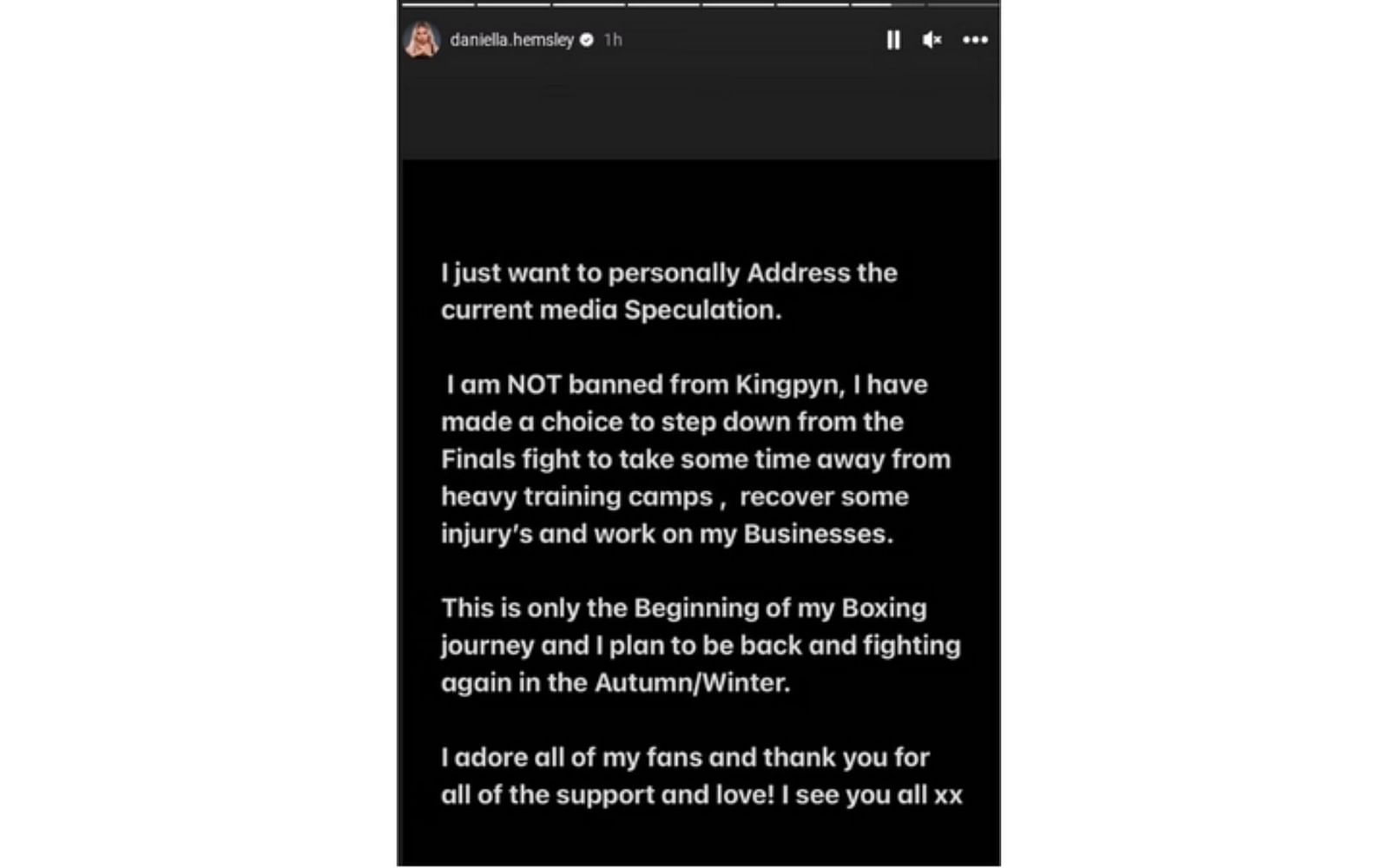 Model flash crowd: Daniella Hemsley MMA: Is the OnlyF*ns model who