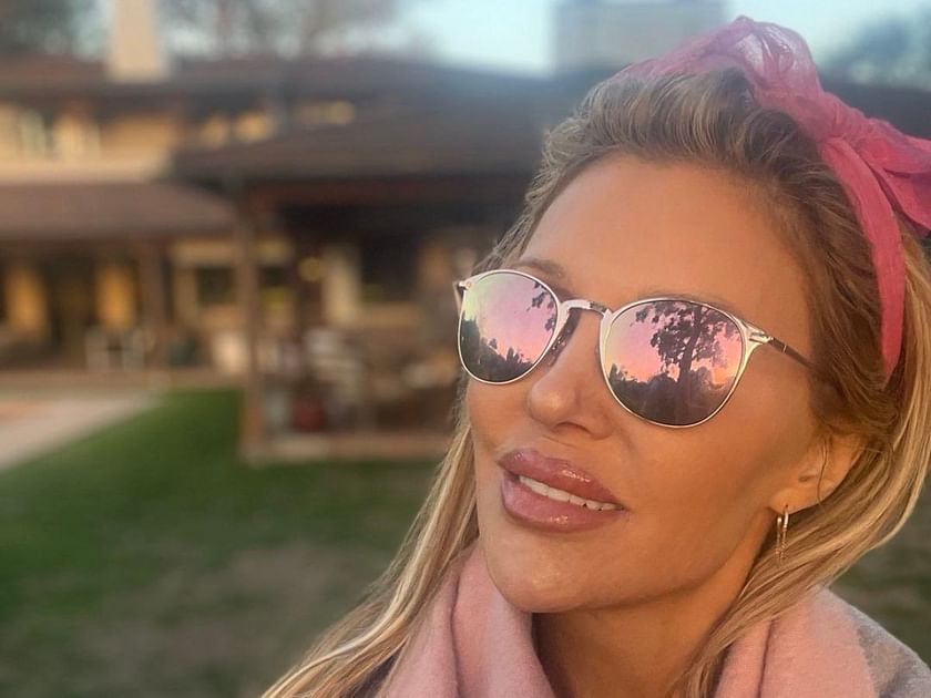 “simply A Lie” Rhobh Fans Slam Brandi Glanville For Claiming That She Uses Nothing On Her Face