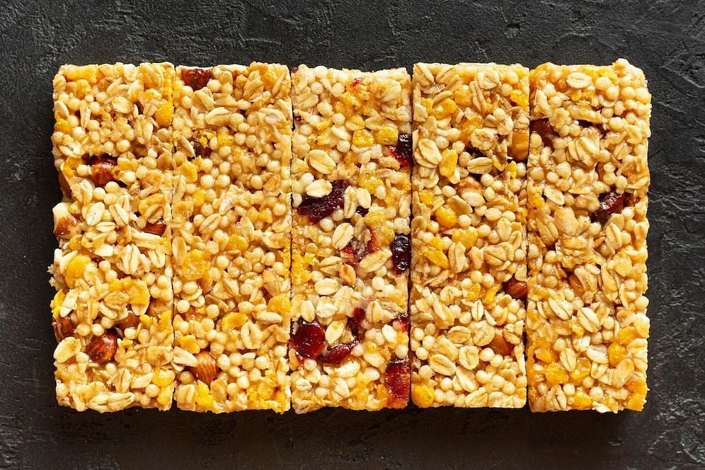 Vegan protein snack bars (Image via Freepik)