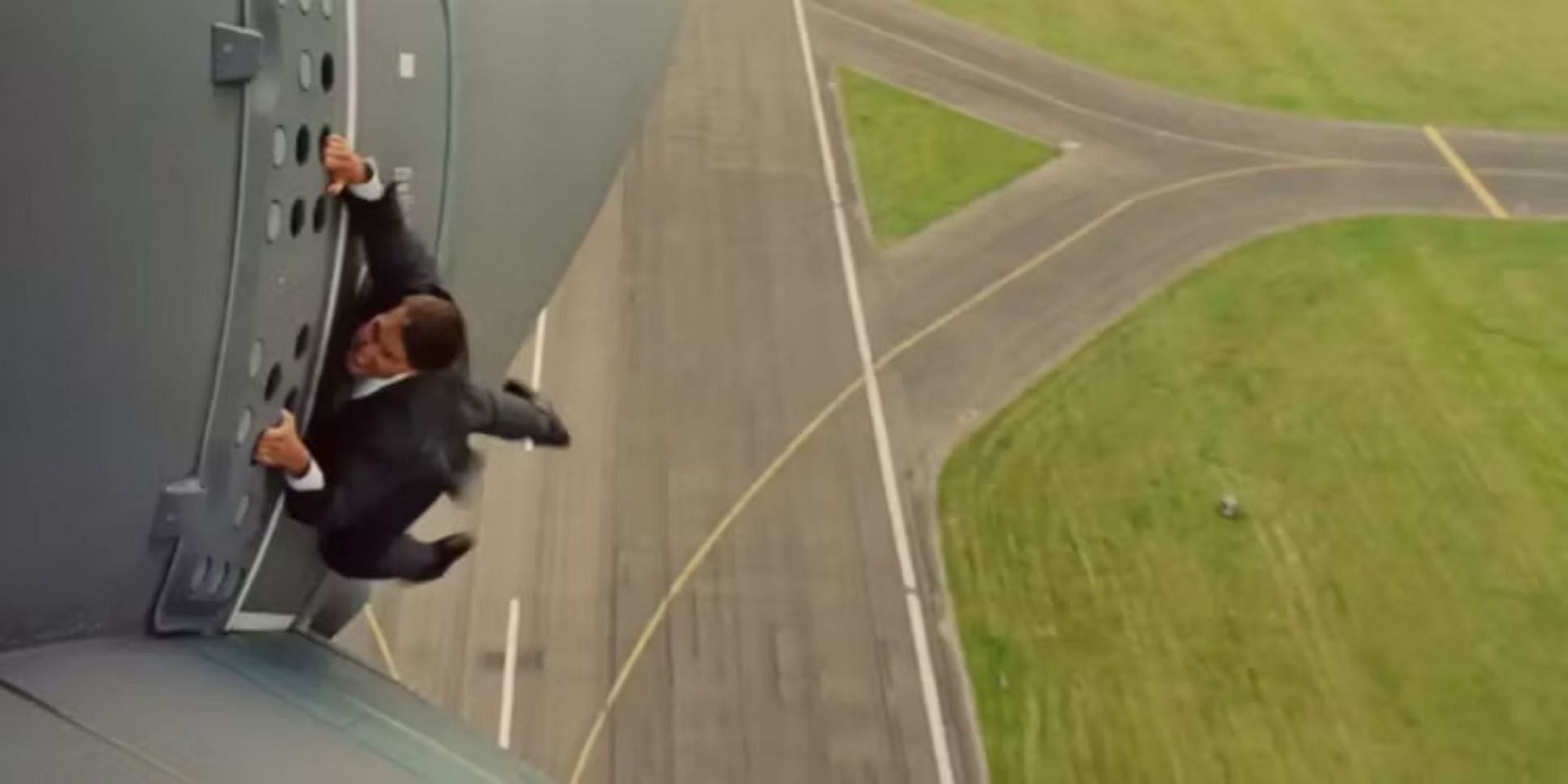 The iconic airplane stunt from Mission Impossible Rogue Nation (Image via Skydance)