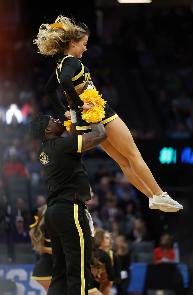 Do college football cheerleaders get paid? Top 5 CFB cheerleading squads in 2023 ft. Auburn, LSU and more