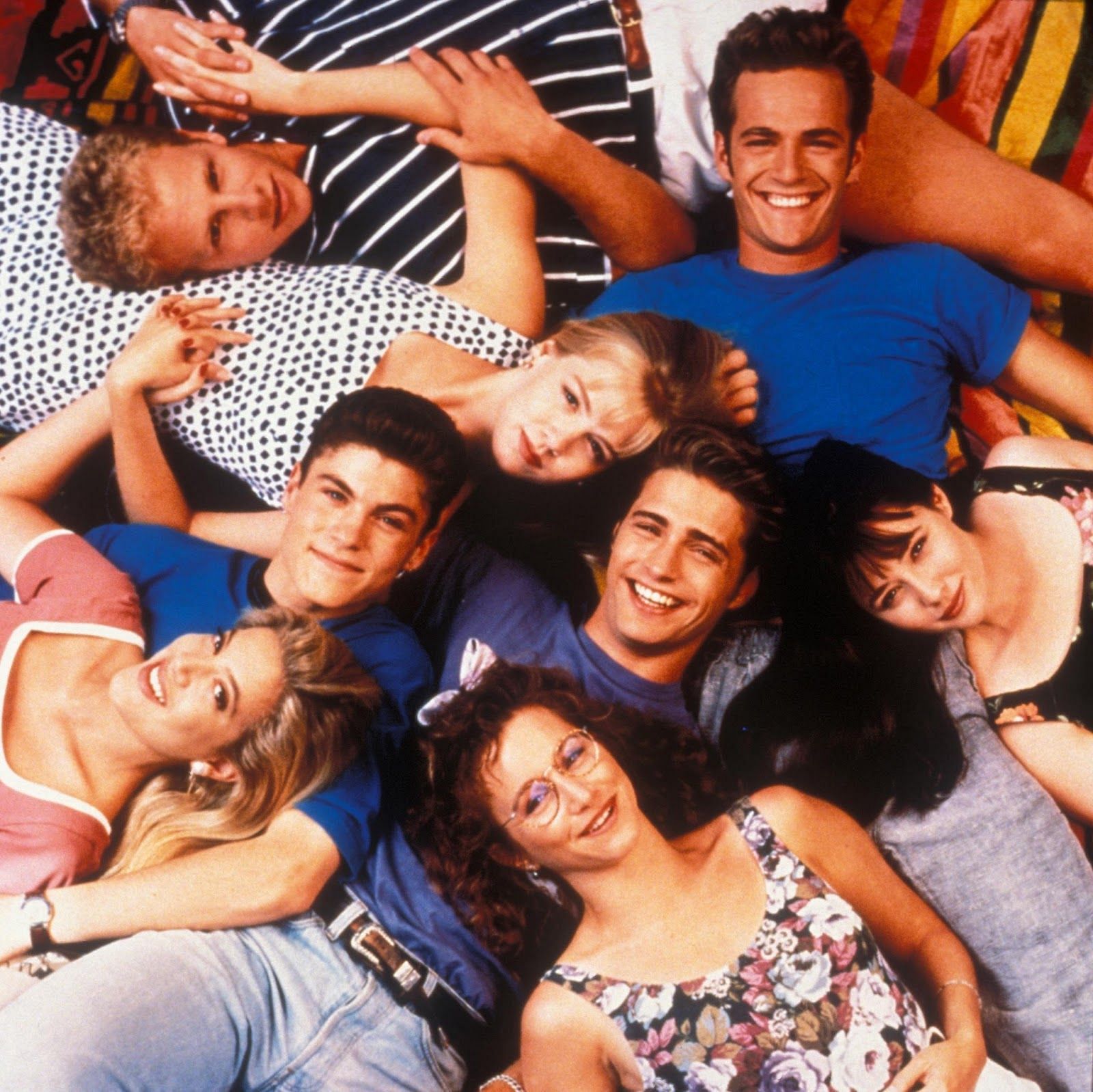 What is &quot;Beverly Hills, 90210&quot; about?