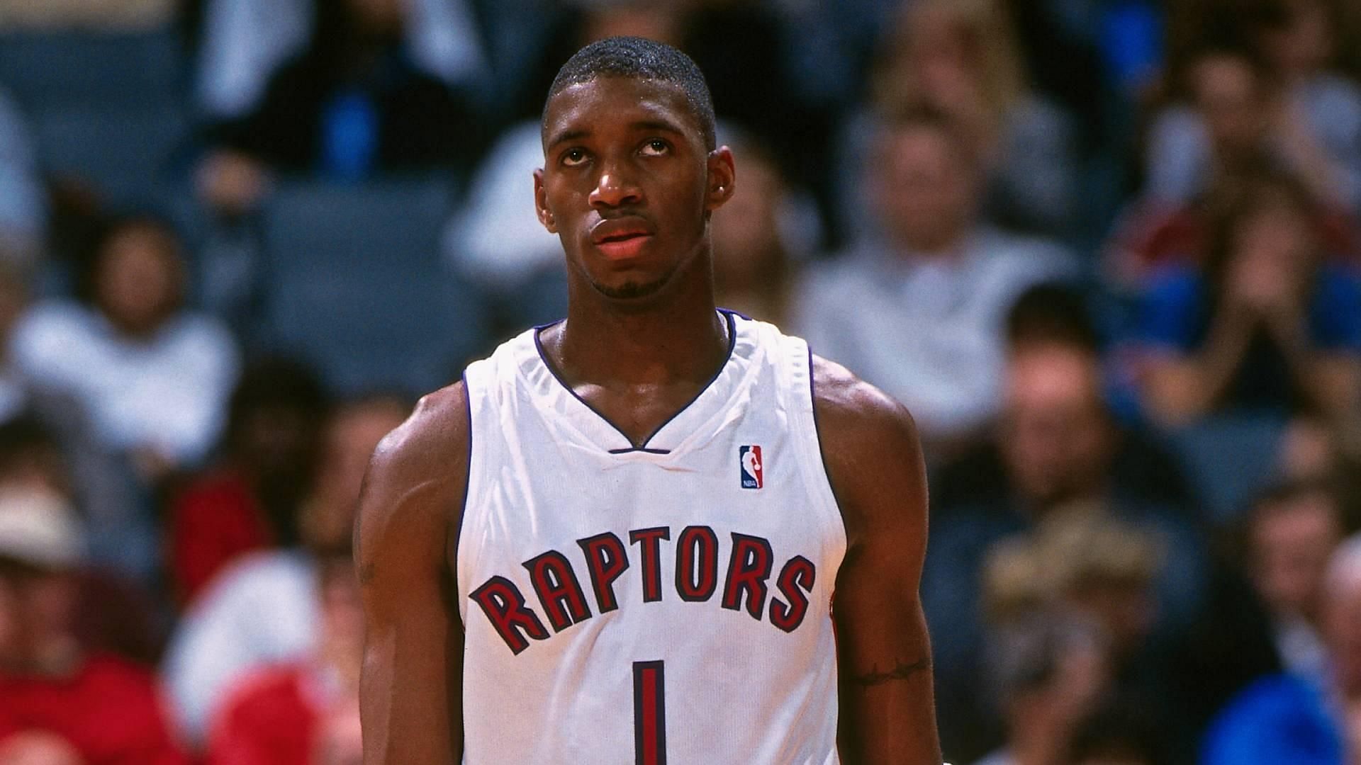 Tracy McGrady playing for the Toronto Raptors