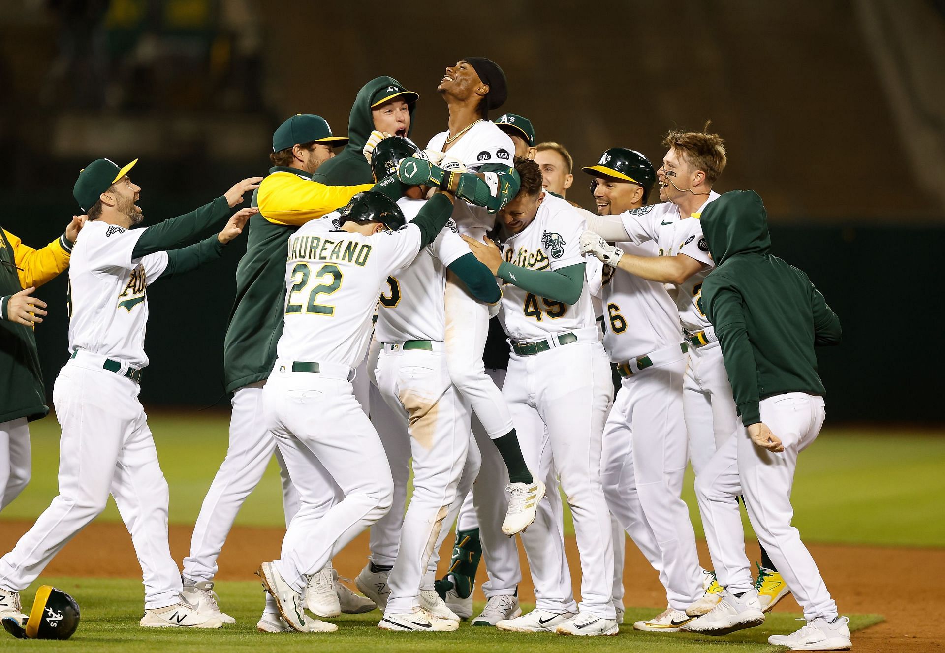 Oakland A's on X: The roster is set 🔒  / X
