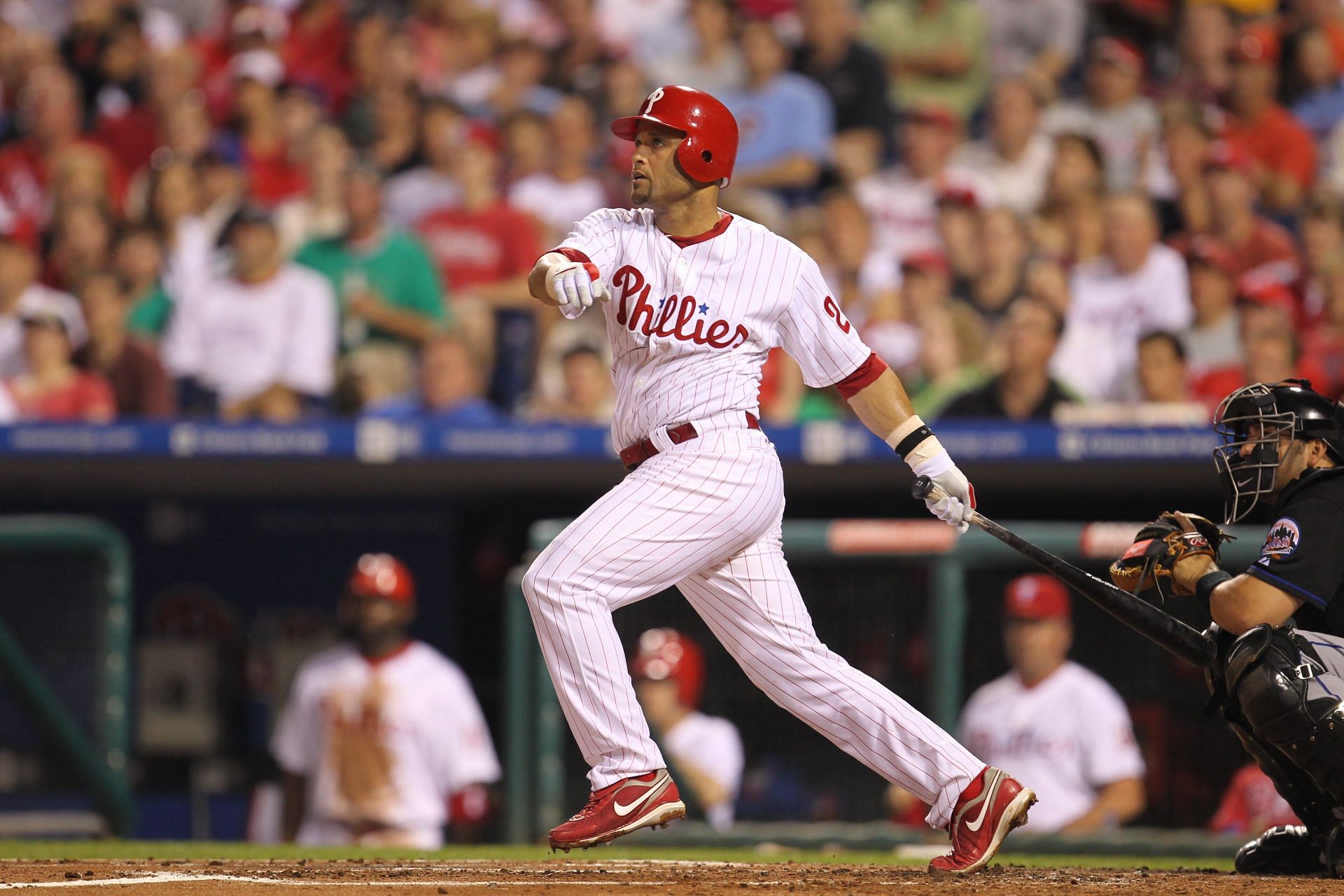 Which players have played for both Phillies and Marlins in their ...