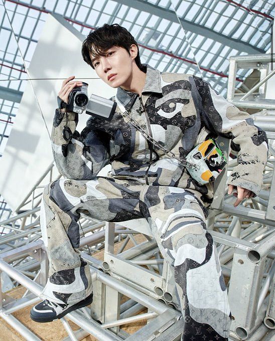 BTS's J-Hope Stars in First Louis Vuitton Campaign Since Ambassadorship  Announcement — See Photos