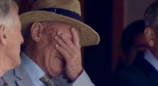 “Yes it does, batting without brains” – Geoffrey Boycott on his viral facepalm reaction during 2nd Ashes Test