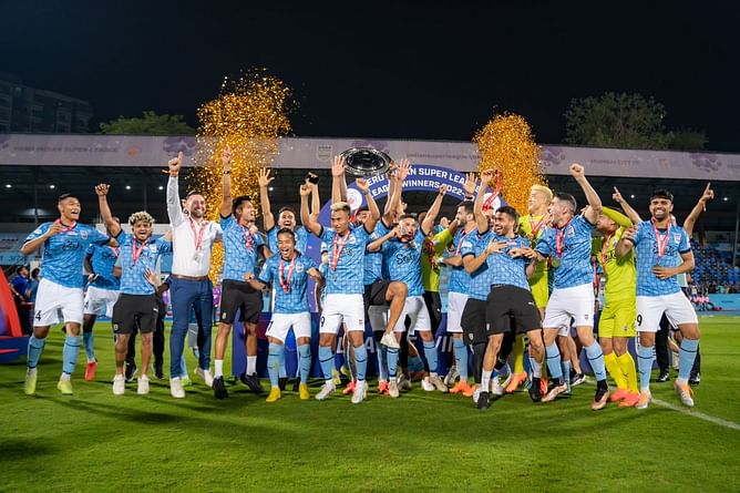 ISL Champions badge awarded to ISL Shield winners; Mumbai City FC set to wear the badge in the 2023-24 season