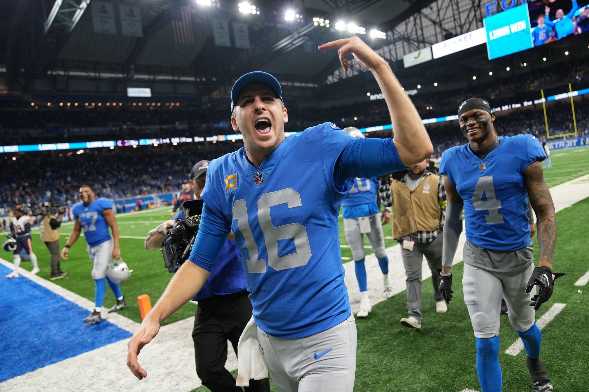 Chicago Bears v Detroit Lions